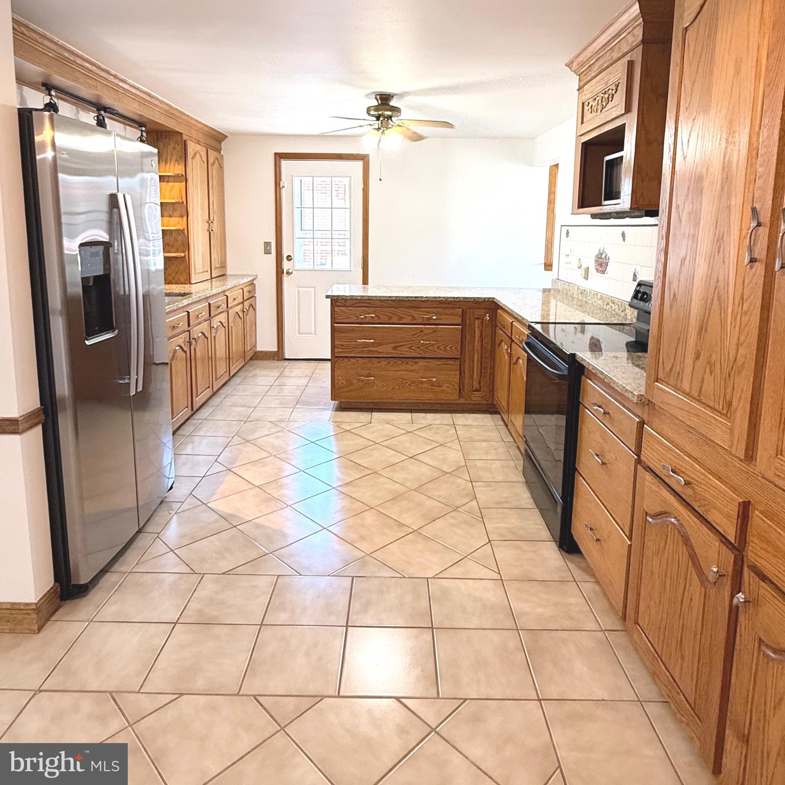 BRIDGEWATER FARMS - Residential