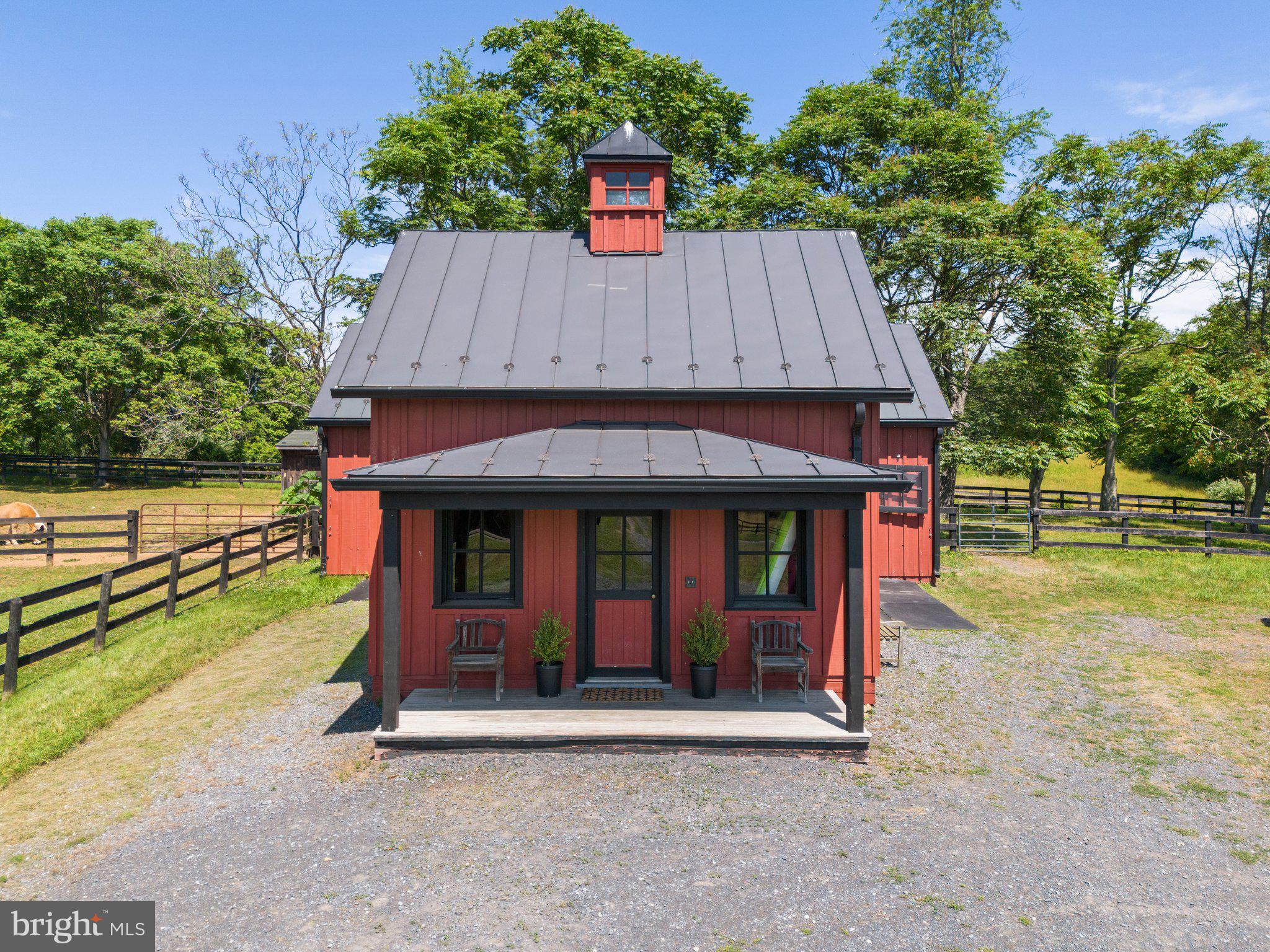 GREEN ACRES - Residential