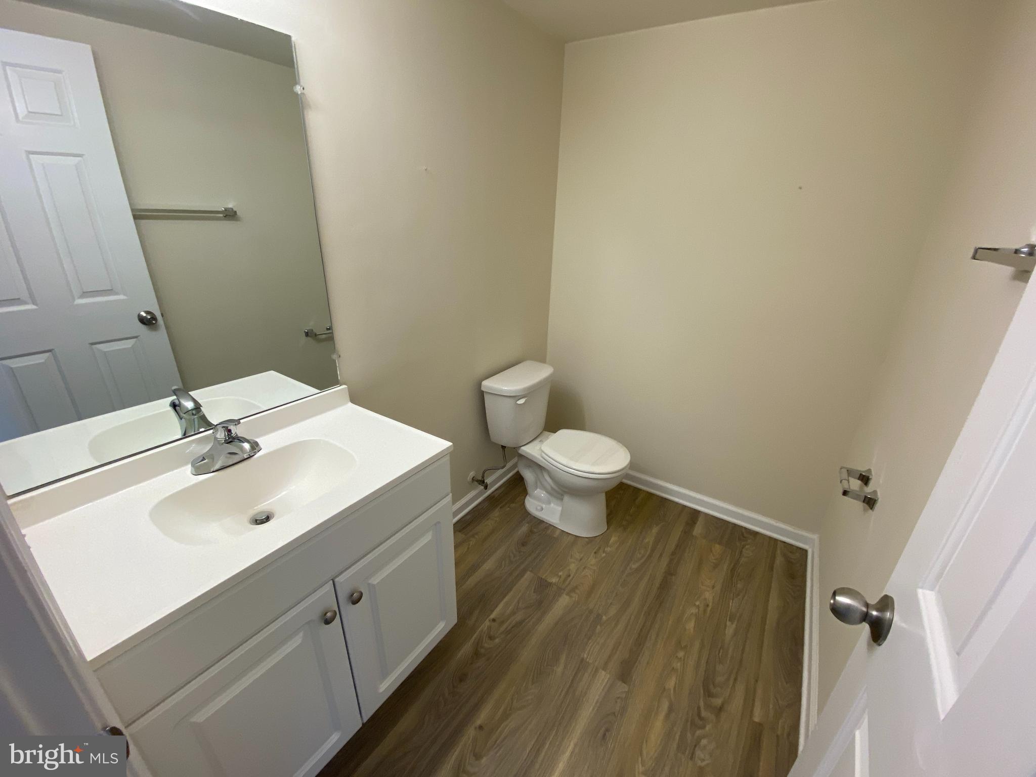 SPRING VALLEY - Residential Lease
