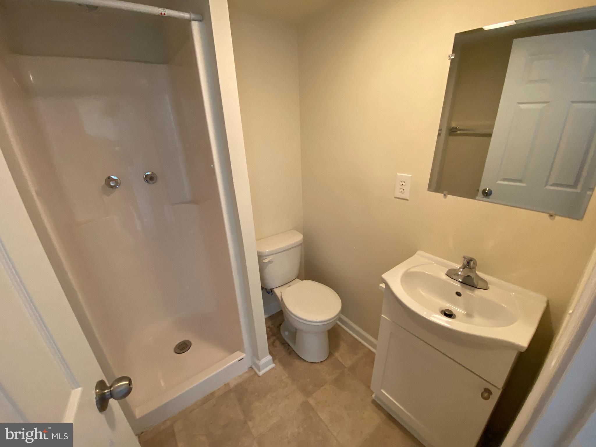 SPRING VALLEY - Residential Lease