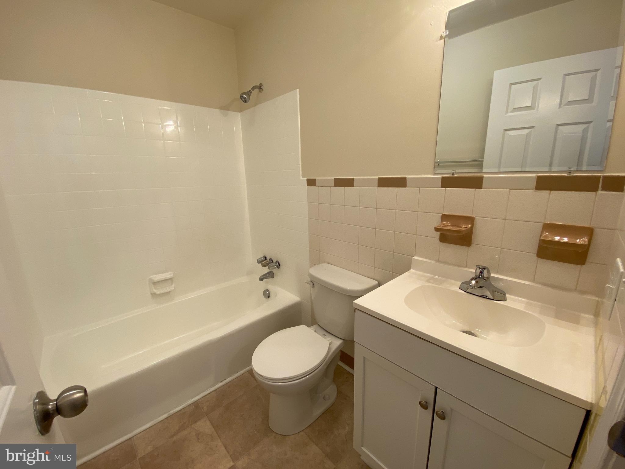 SPRING VALLEY - Residential Lease
