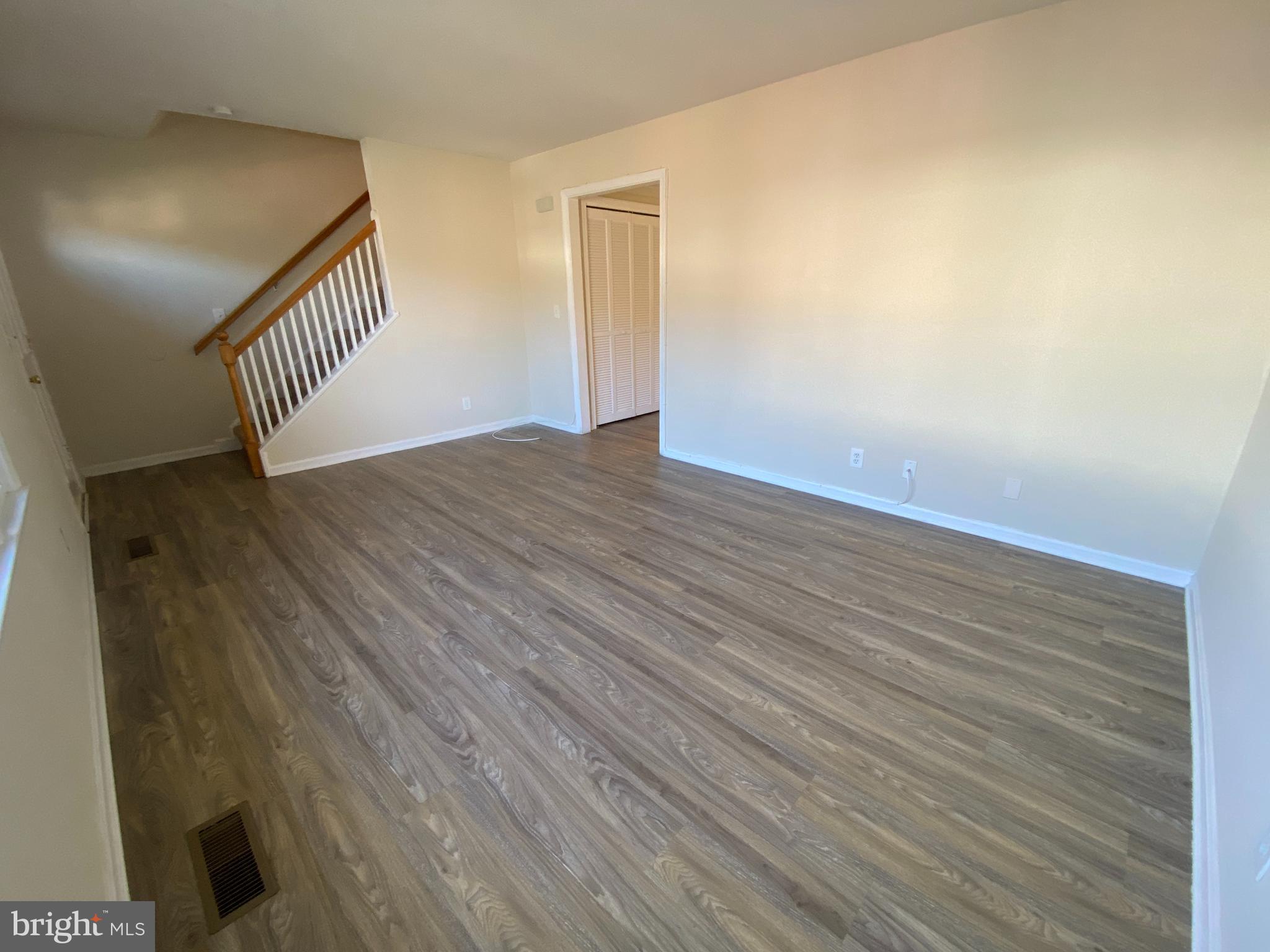 SPRING VALLEY - Residential Lease