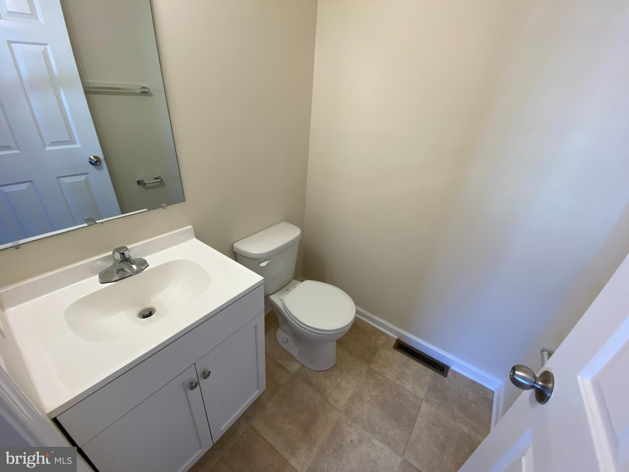 SPRING VALLEY - Residential Lease