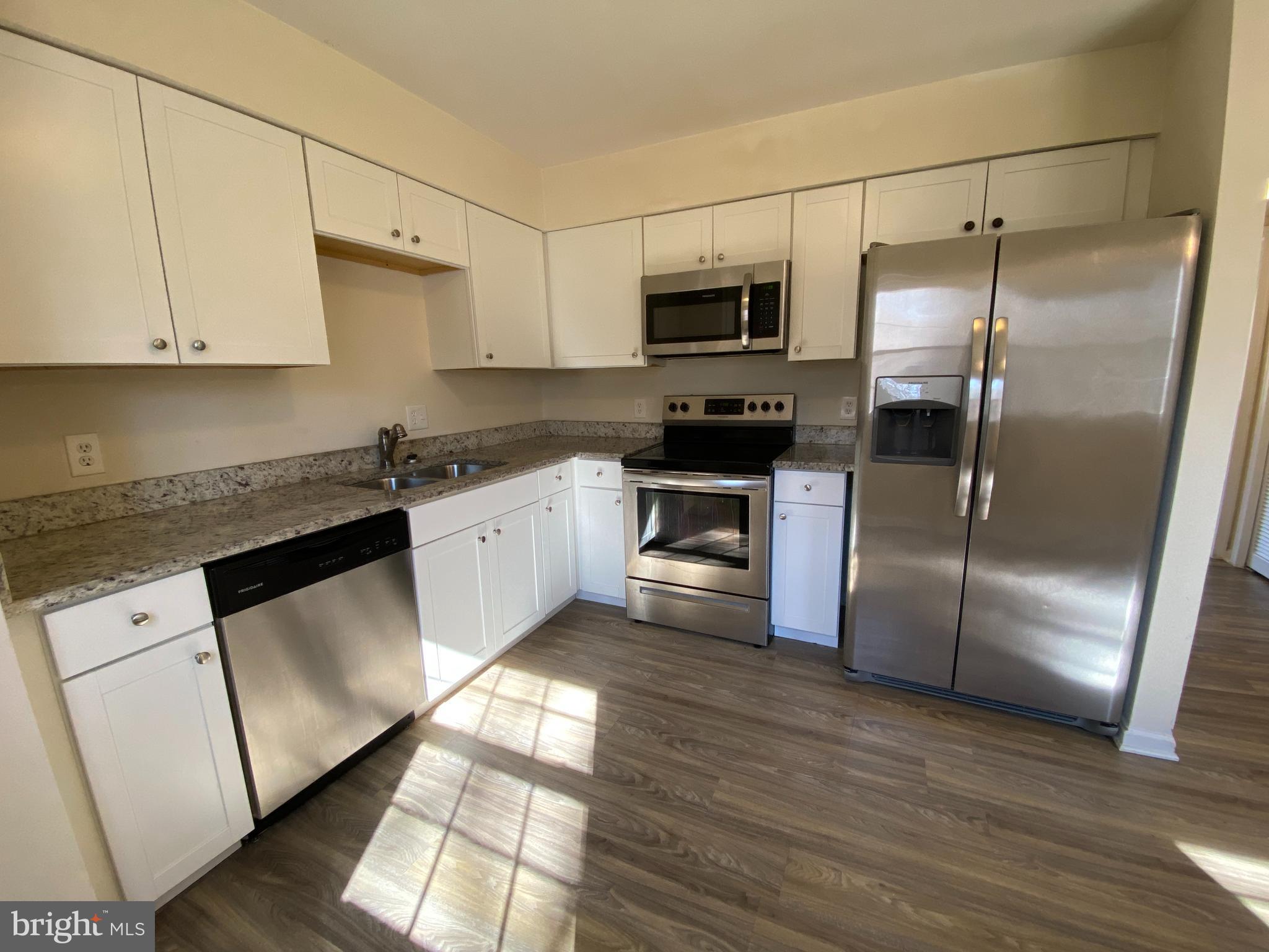 SPRING VALLEY - Residential Lease