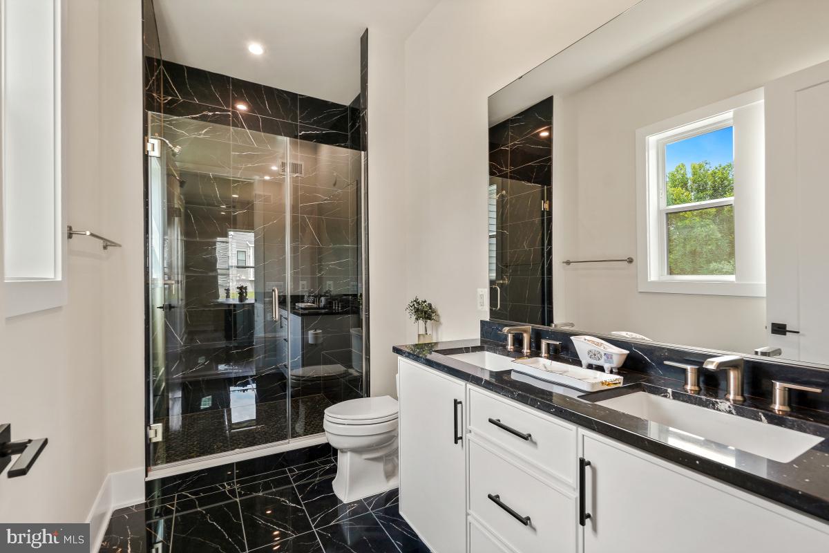 DARNESTOWN OUTSIDE - Residential