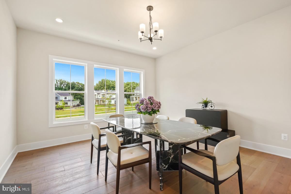 DARNESTOWN OUTSIDE - Residential