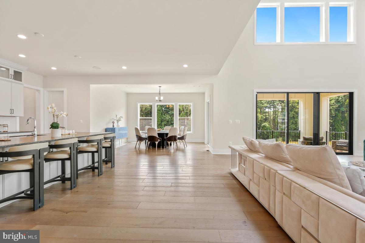 DARNESTOWN OUTSIDE - Residential