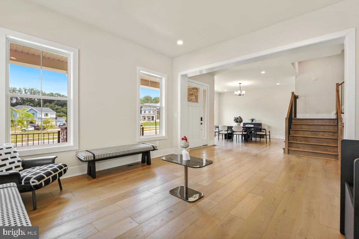 DARNESTOWN OUTSIDE - Residential
