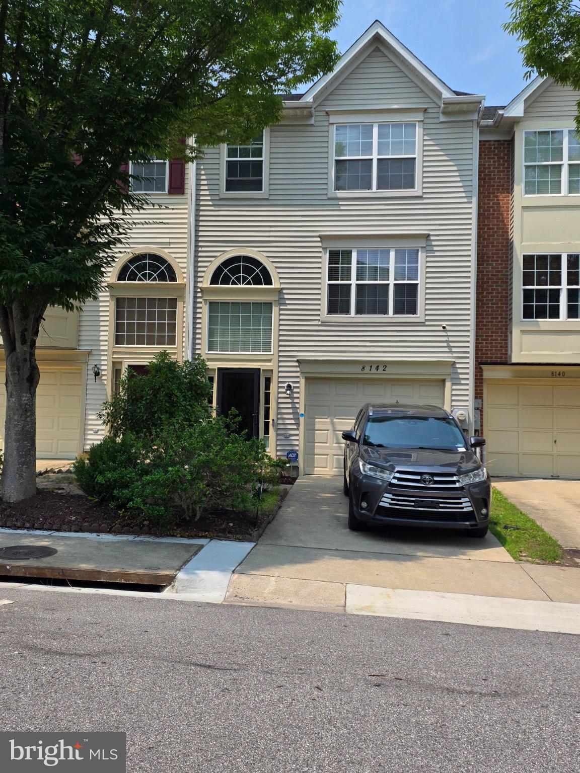 RUSSETT - Residential
