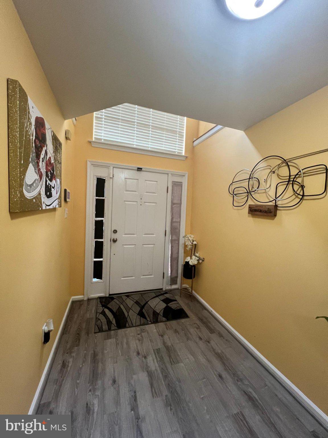 RUSSETT - Residential