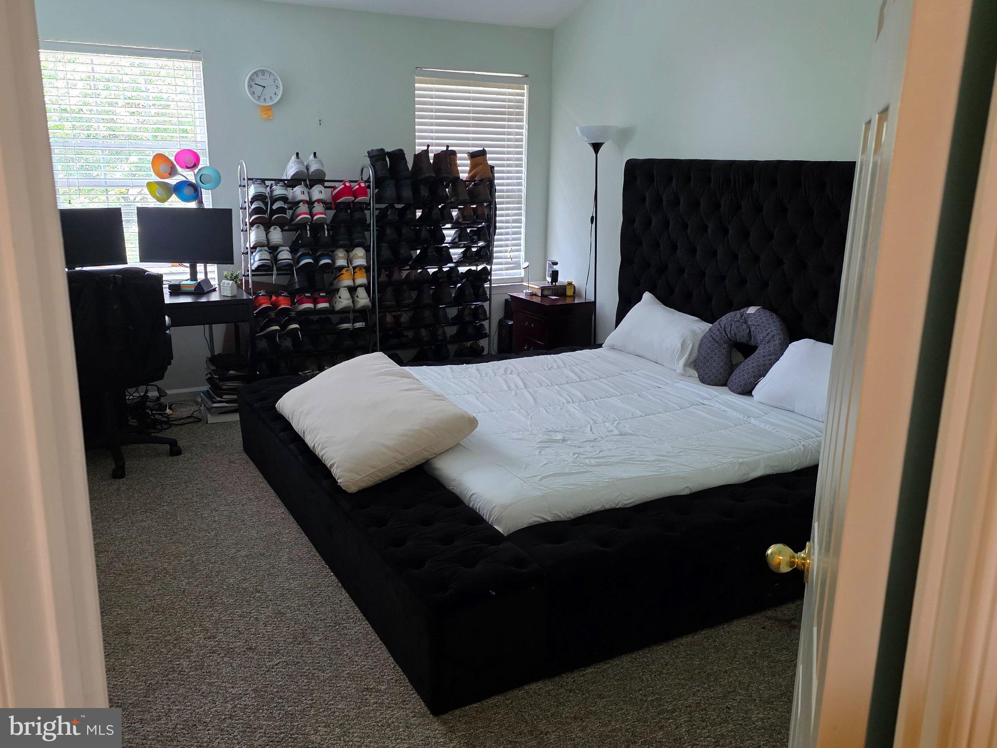 RUSSETT - Residential