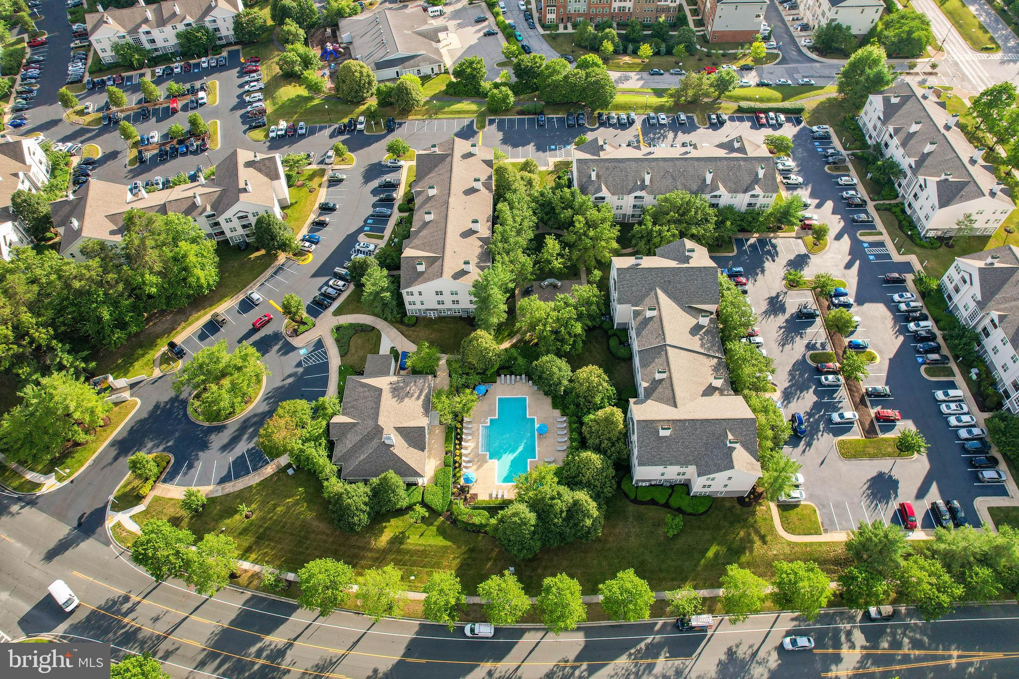 PINEY ORCHARD - Residential