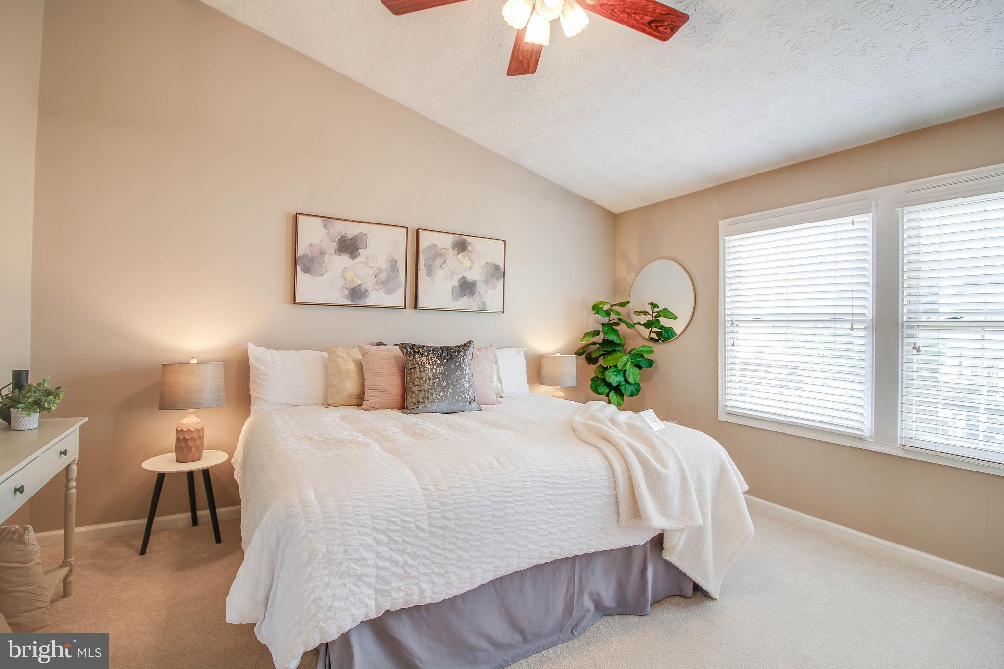PINEY ORCHARD - Residential
