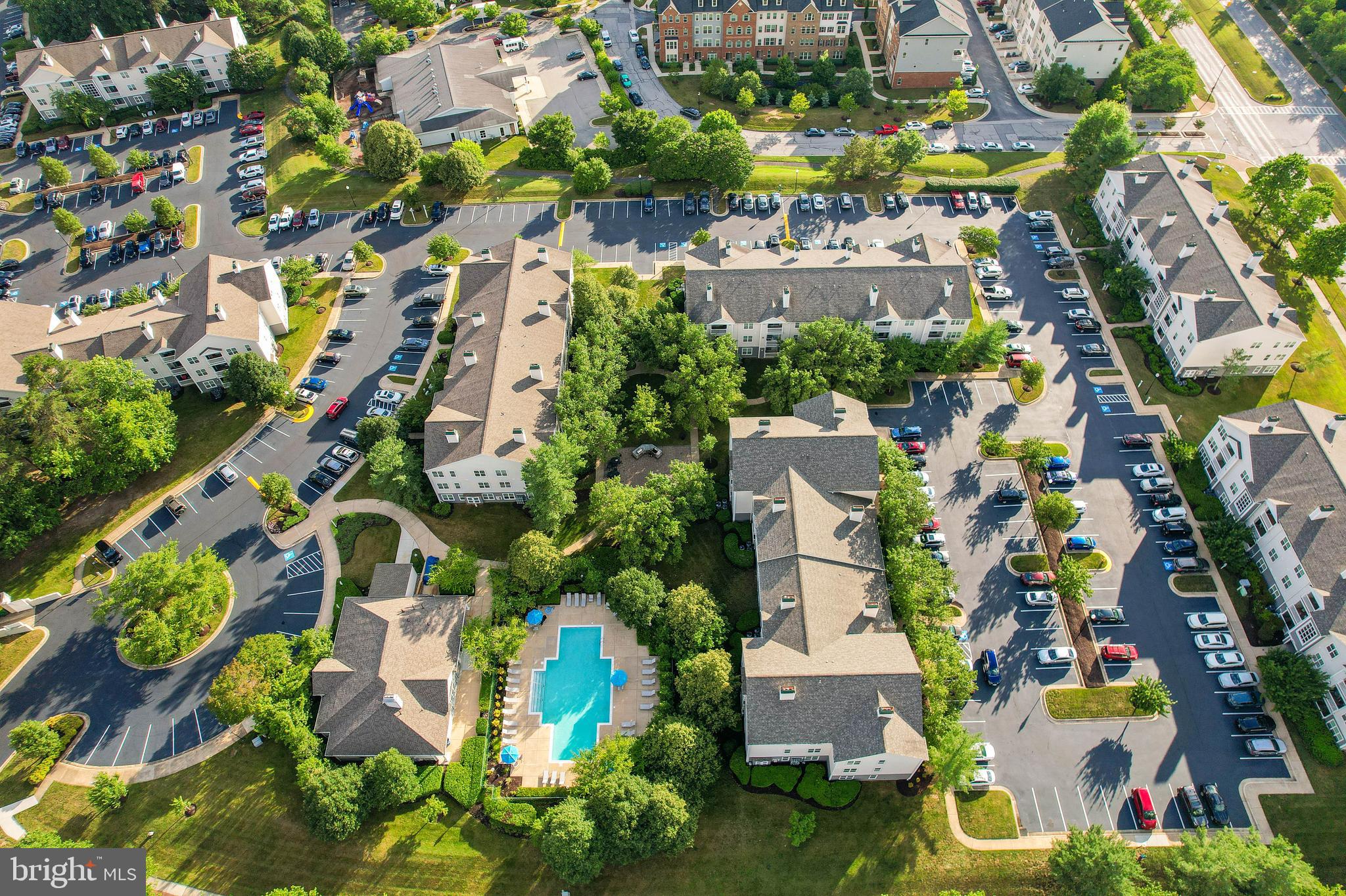 PINEY ORCHARD - Residential