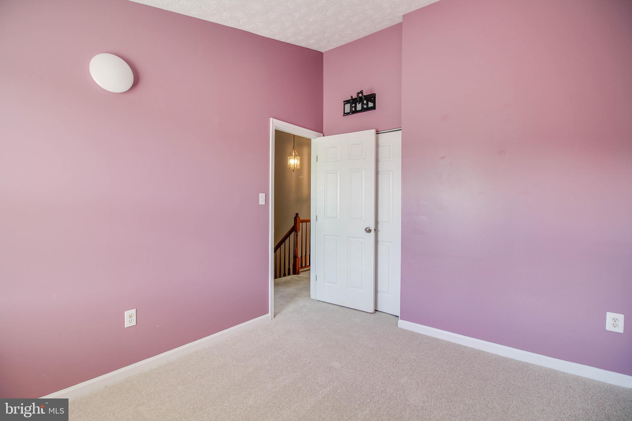 PINEY ORCHARD - Residential