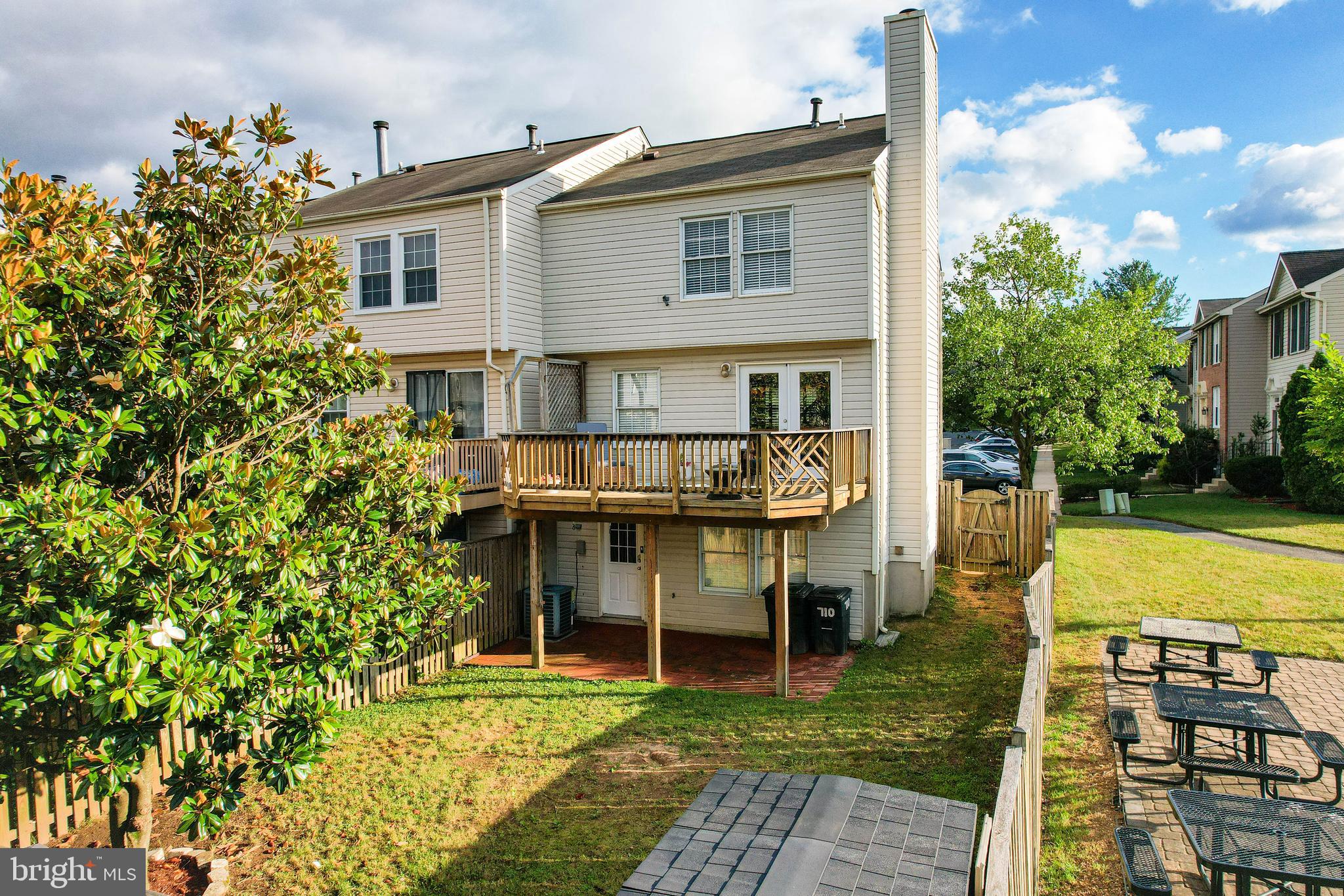 PINEY ORCHARD - Residential