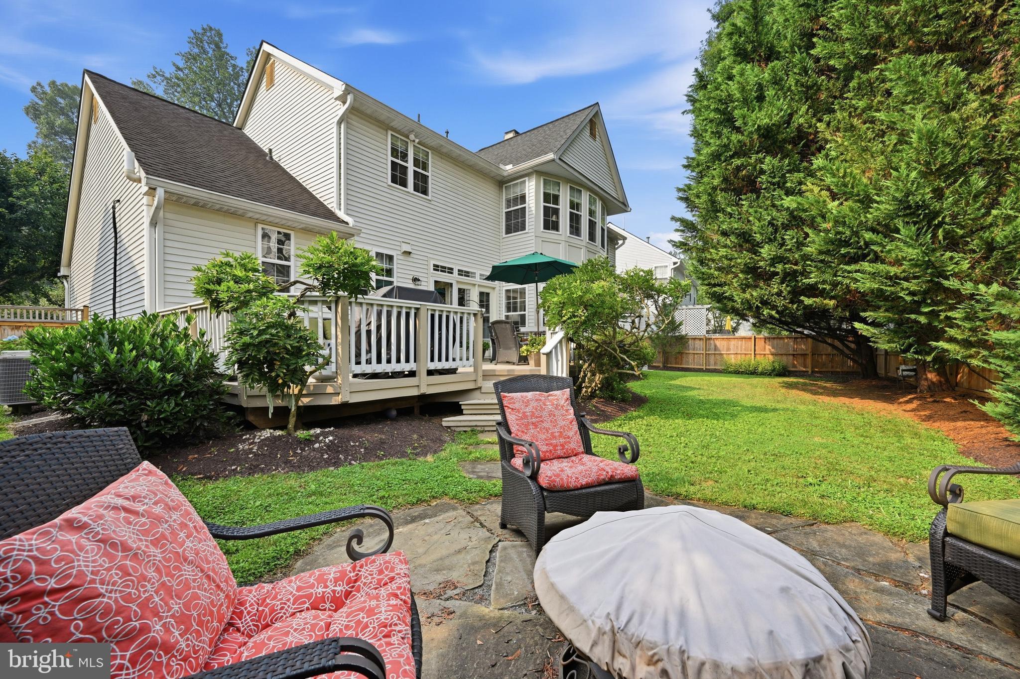 THE WILLOWS OF CROFTON - Residential