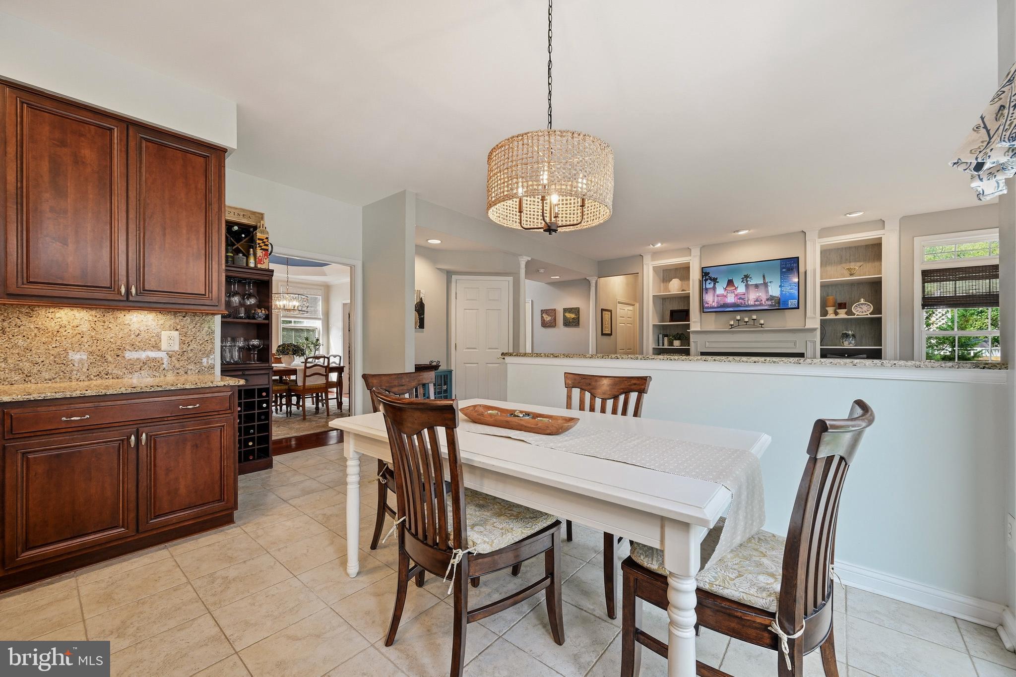 THE WILLOWS OF CROFTON - Residential