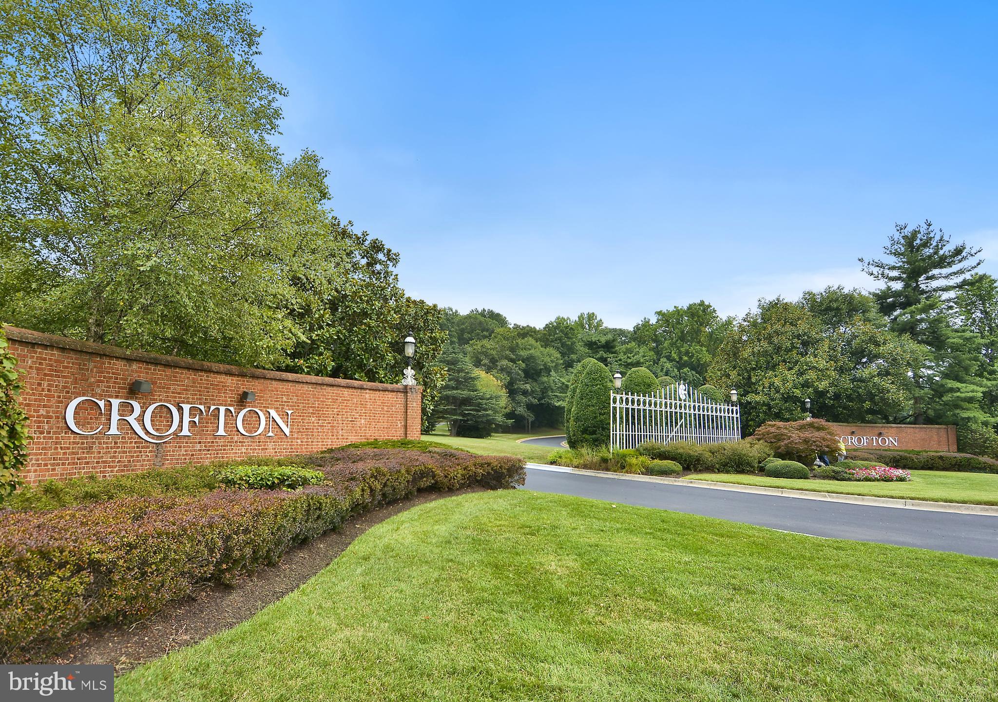 THE WILLOWS OF CROFTON - Residential
