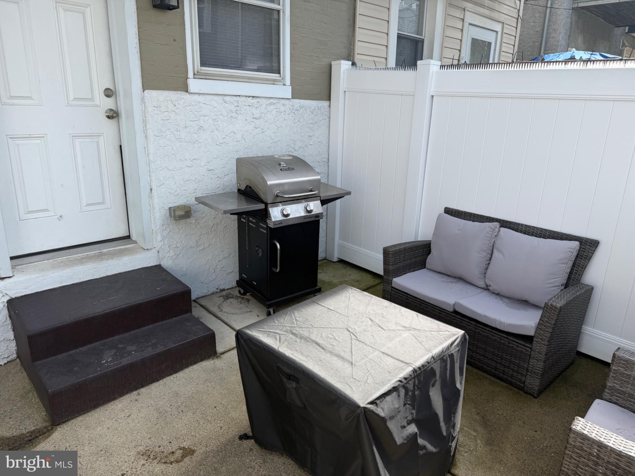 PORT RICHMOND - Residential