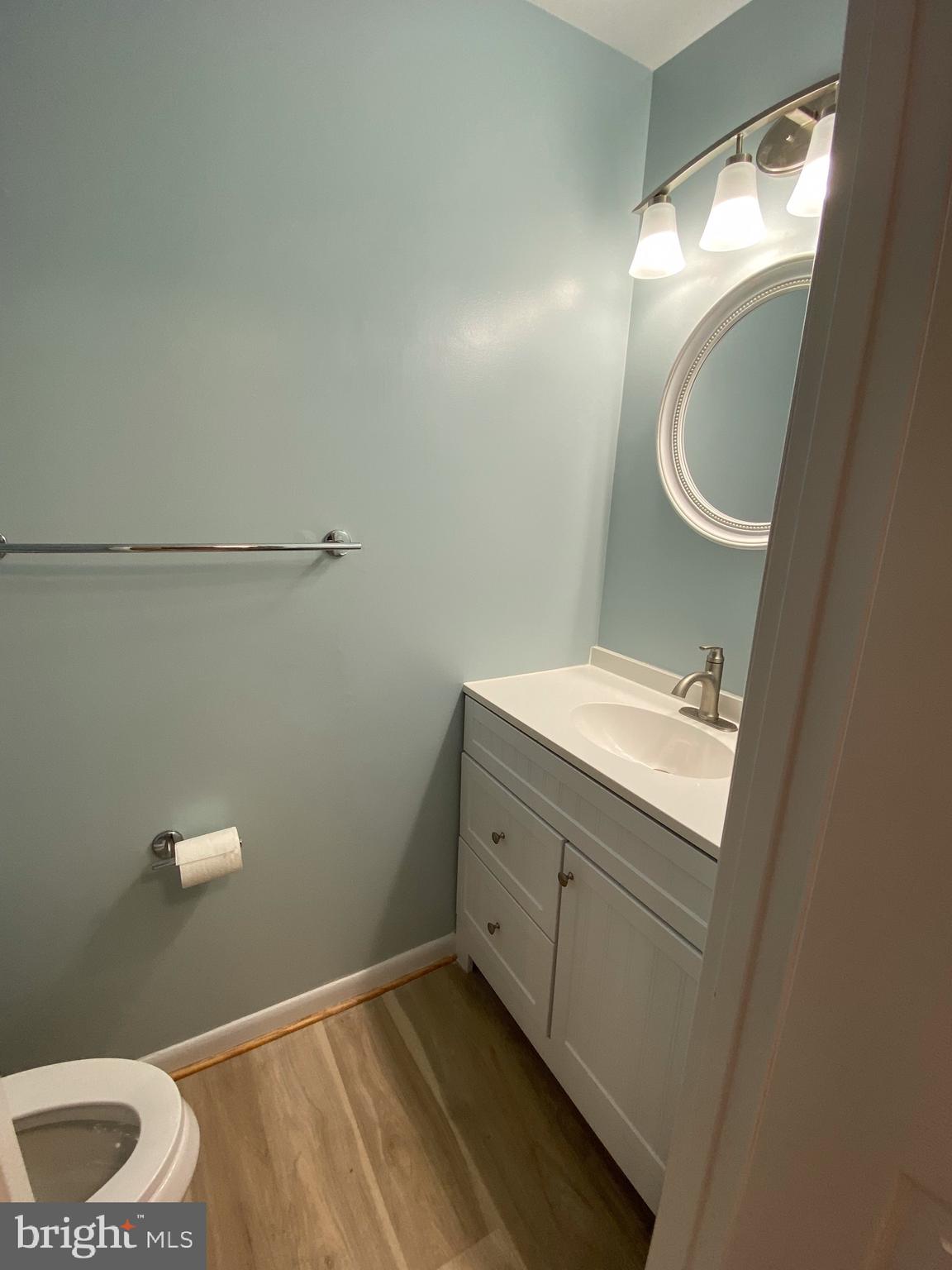 COUNTRY CREEK - Residential Lease