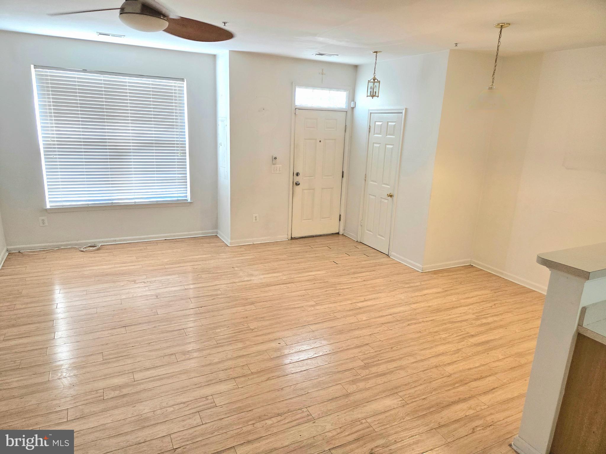 MALLARD LANDING - Residential