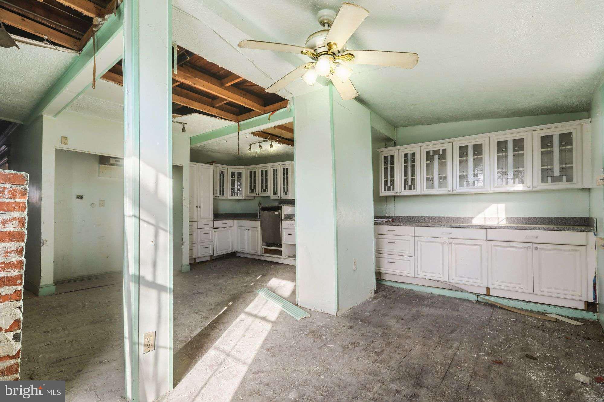 WOODBOURNE HEIGHTS - Residential
