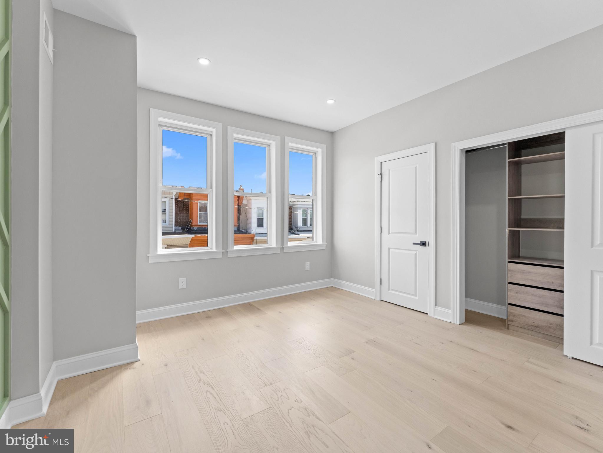OLNEY - Residential