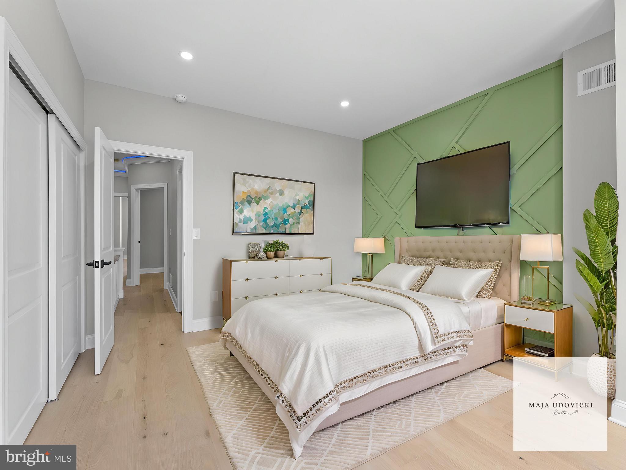 OLNEY - Residential
