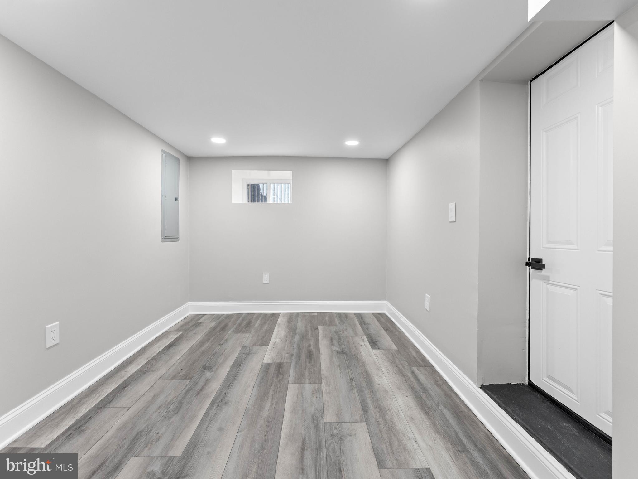 OLNEY - Residential