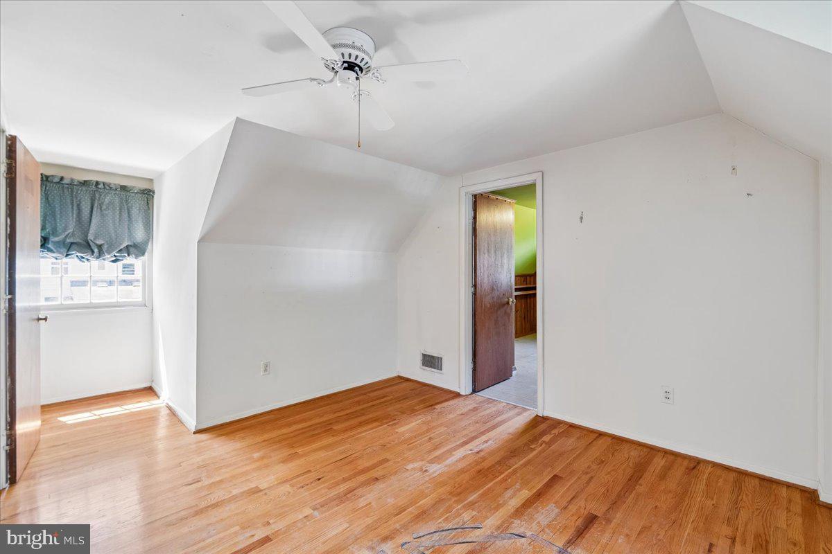 BURNT MILLS KNOLLS - Residential
