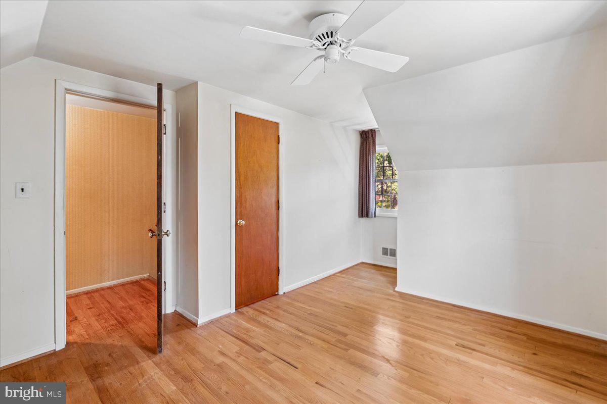 BURNT MILLS KNOLLS - Residential