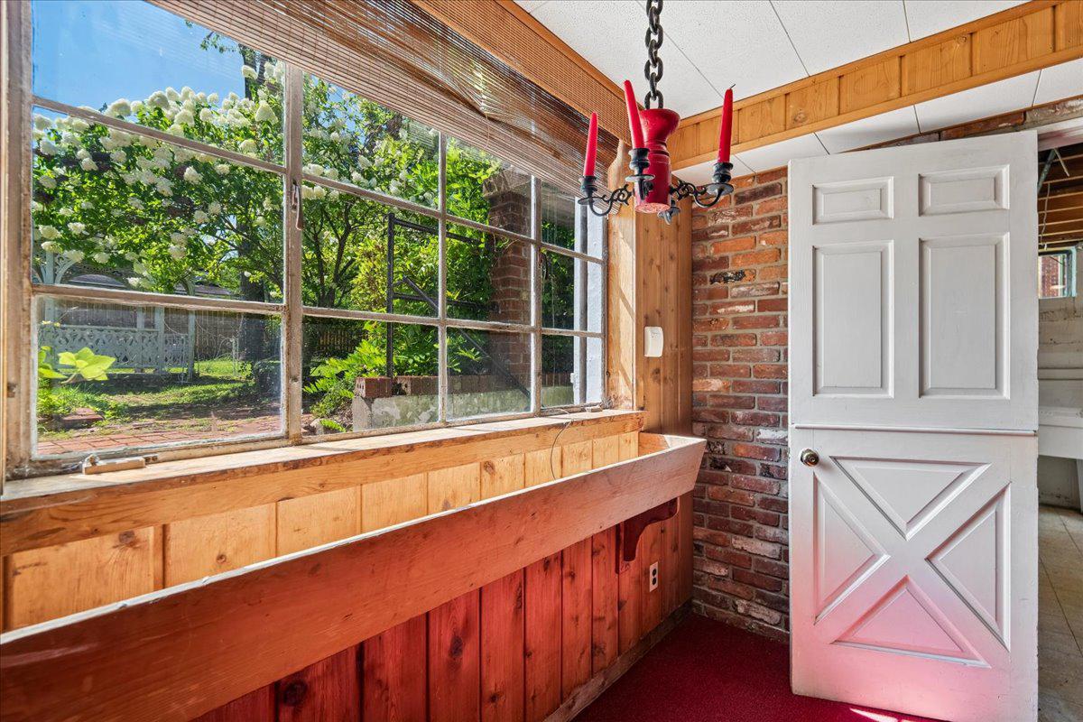 BURNT MILLS KNOLLS - Residential