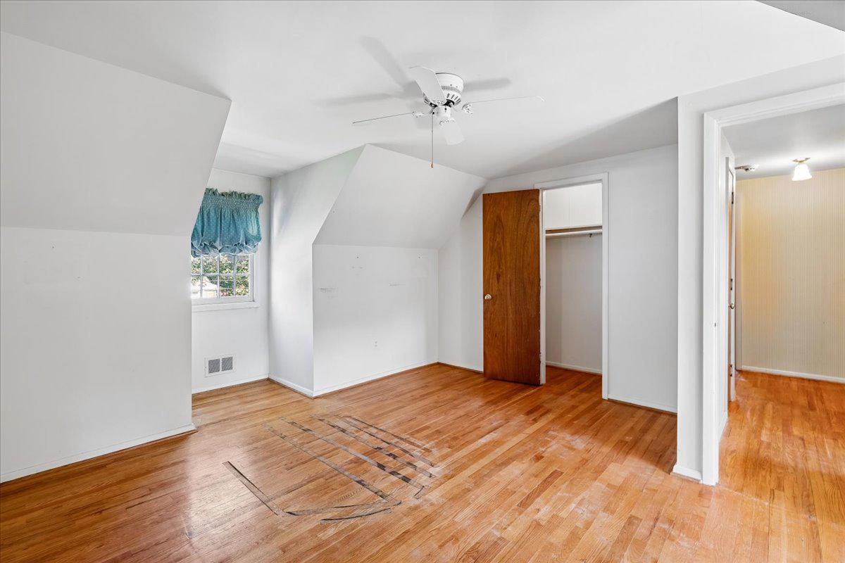 BURNT MILLS KNOLLS - Residential