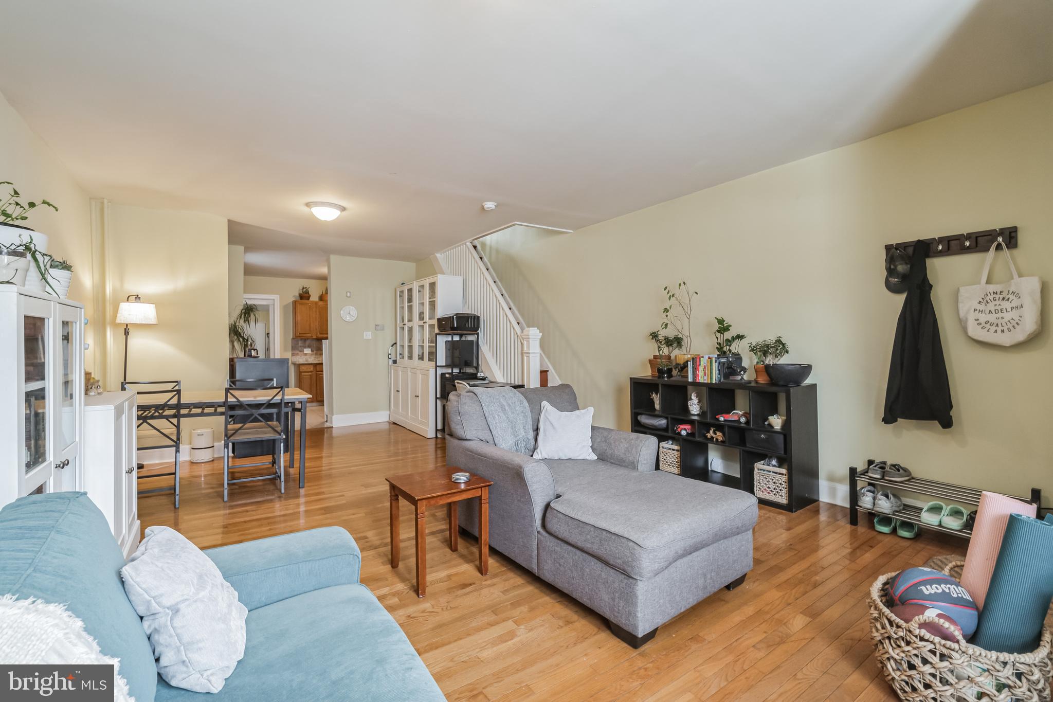 POINT BREEZE - Residential