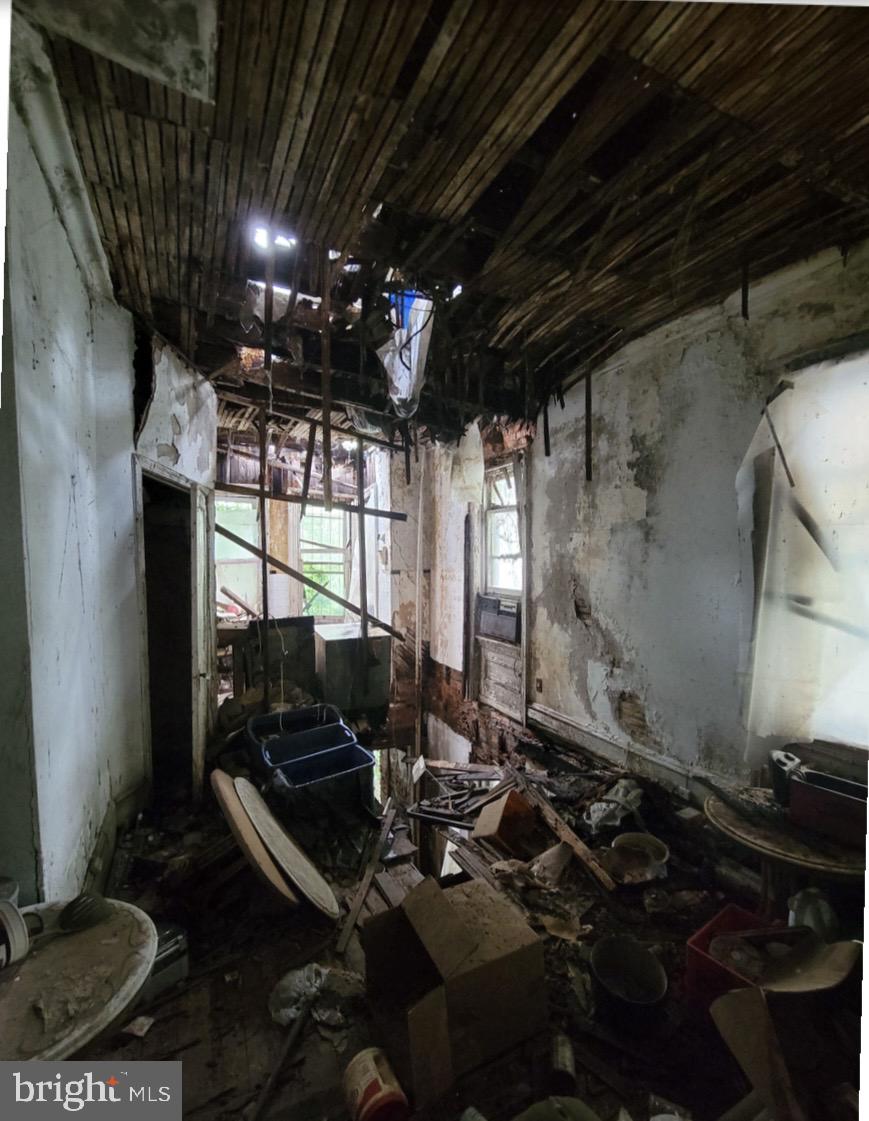 PHILADELPHIA - Residential