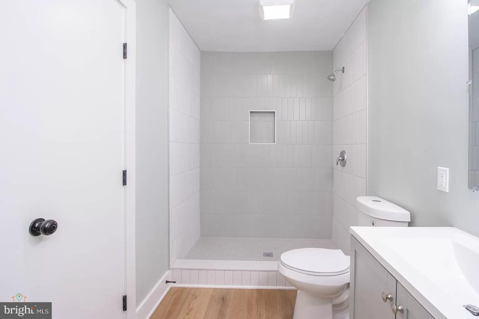 RESTON - Residential Lease