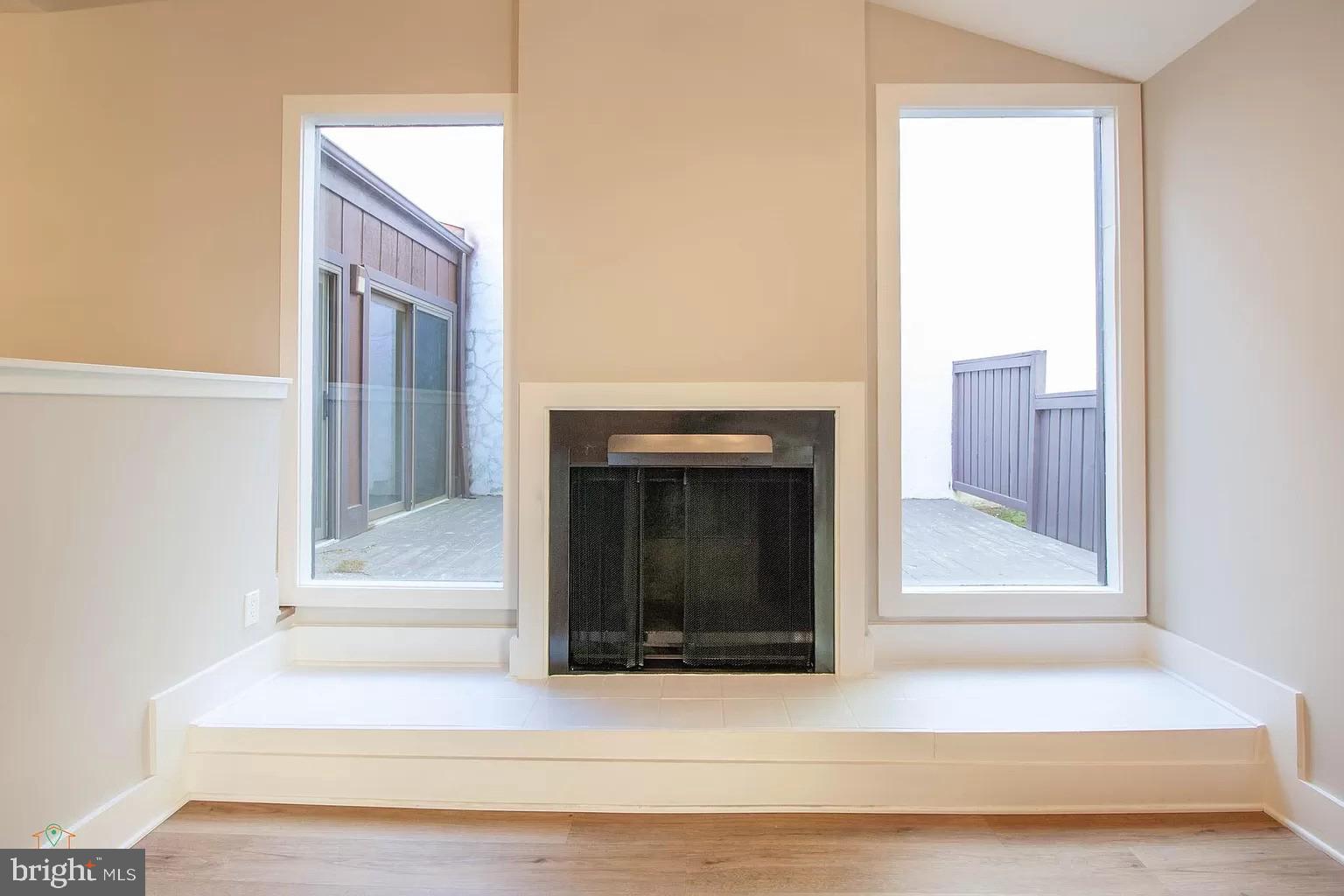 RESTON - Residential Lease