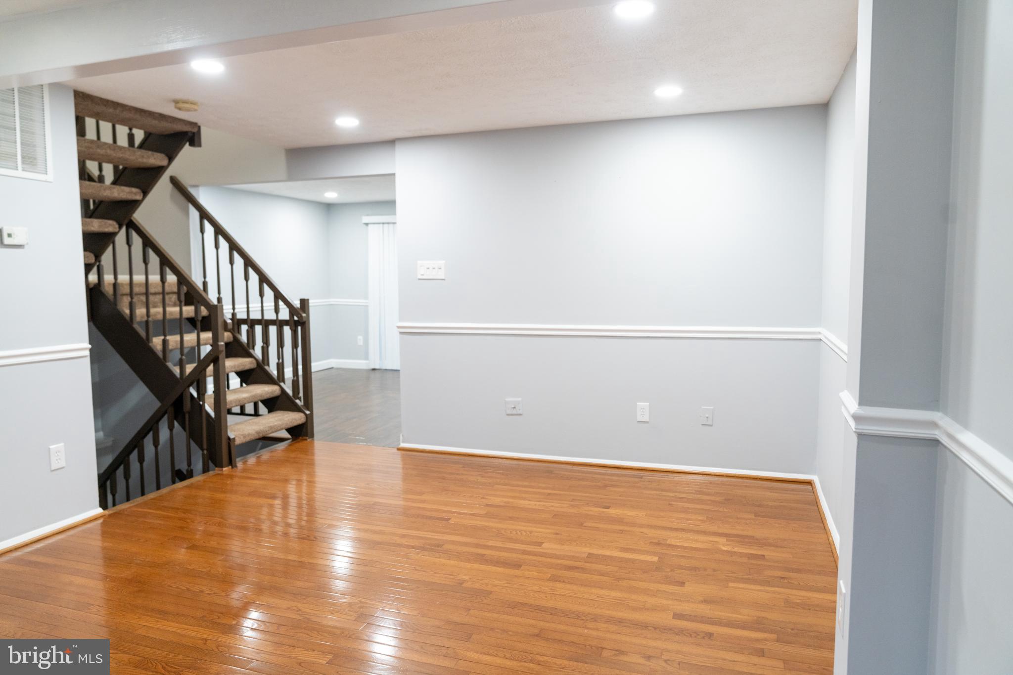 SUMMIT WALK - Residential
