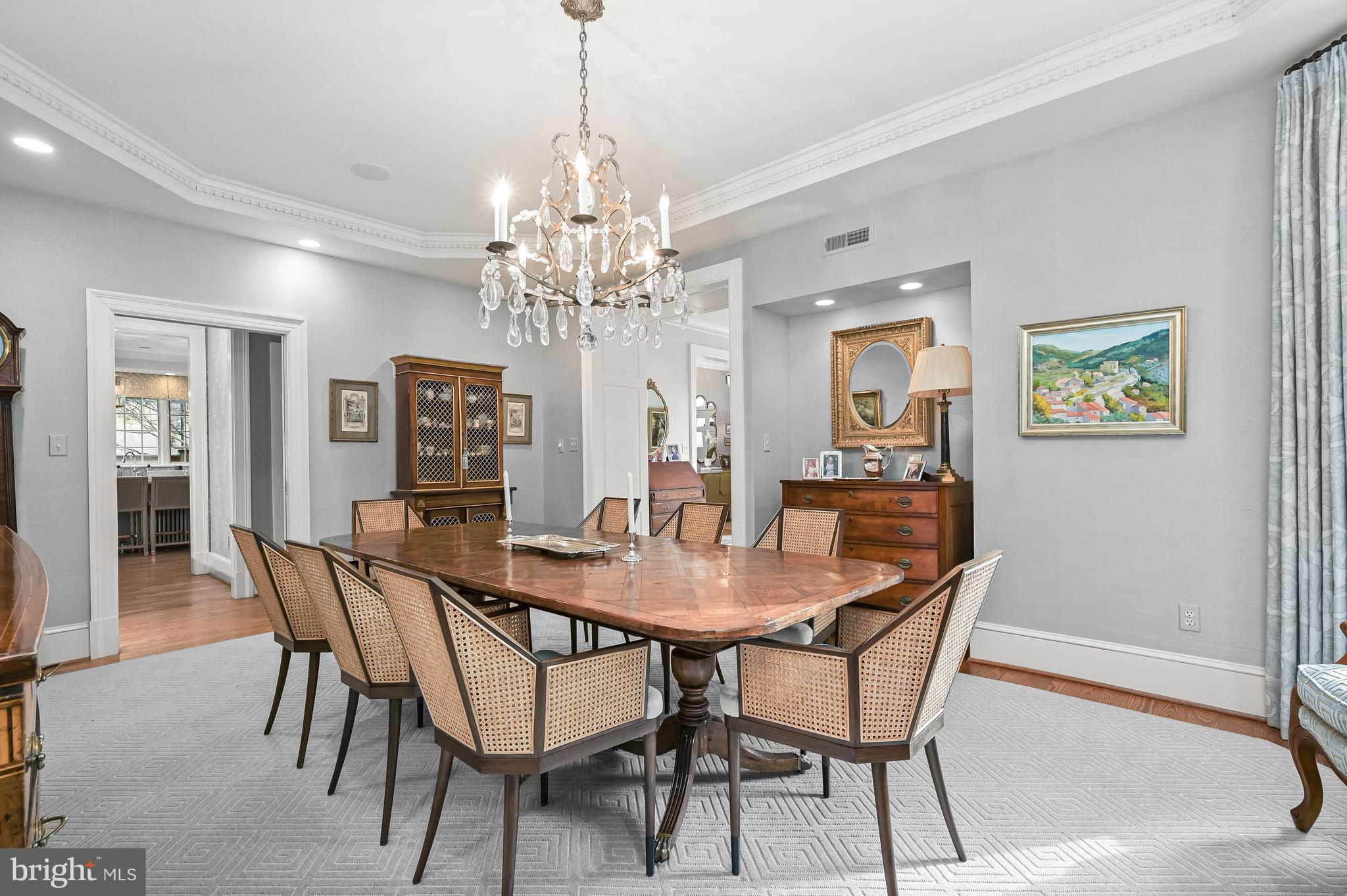 CHEVY CHASE - Residential