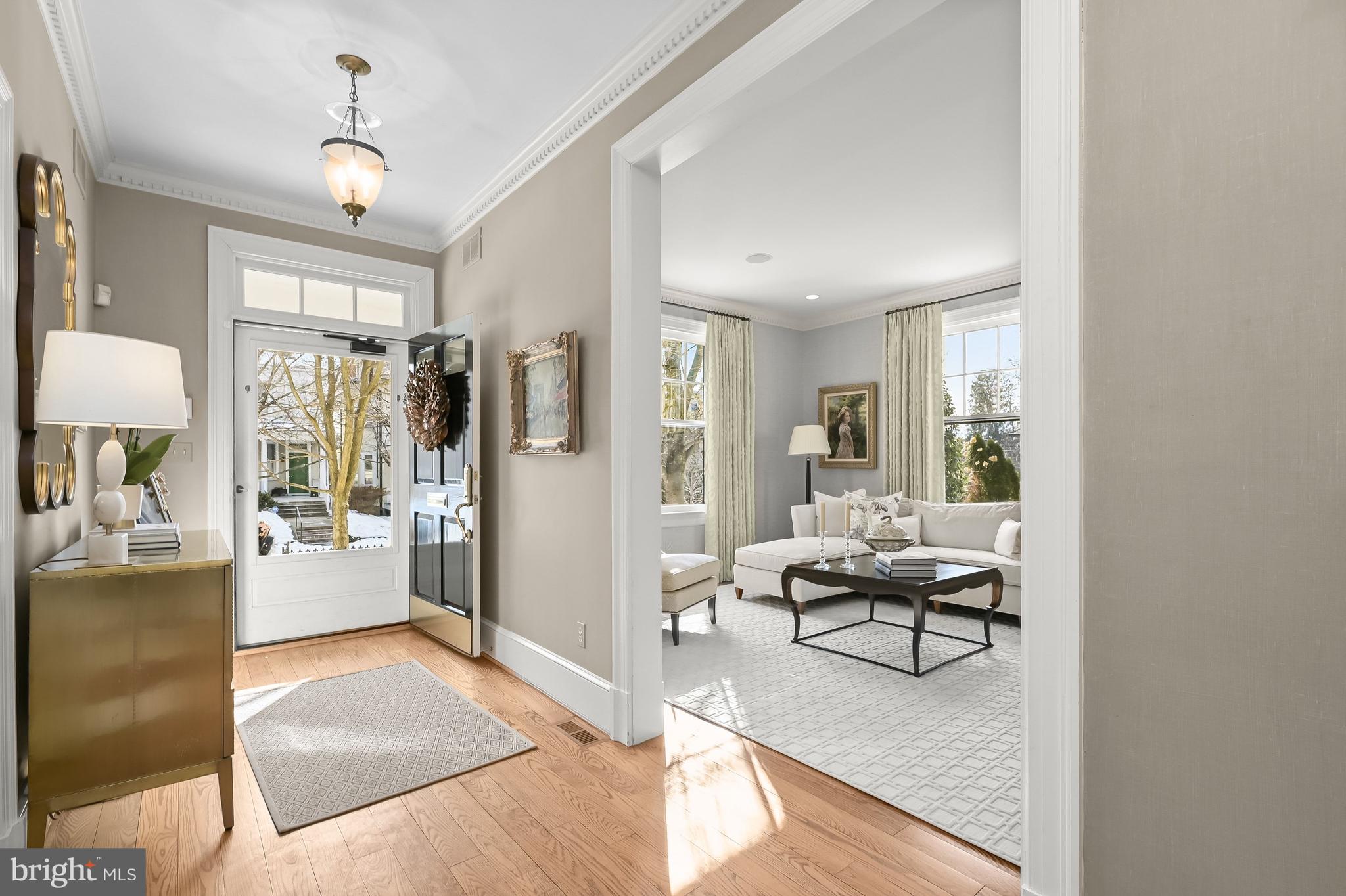 CHEVY CHASE - Residential
