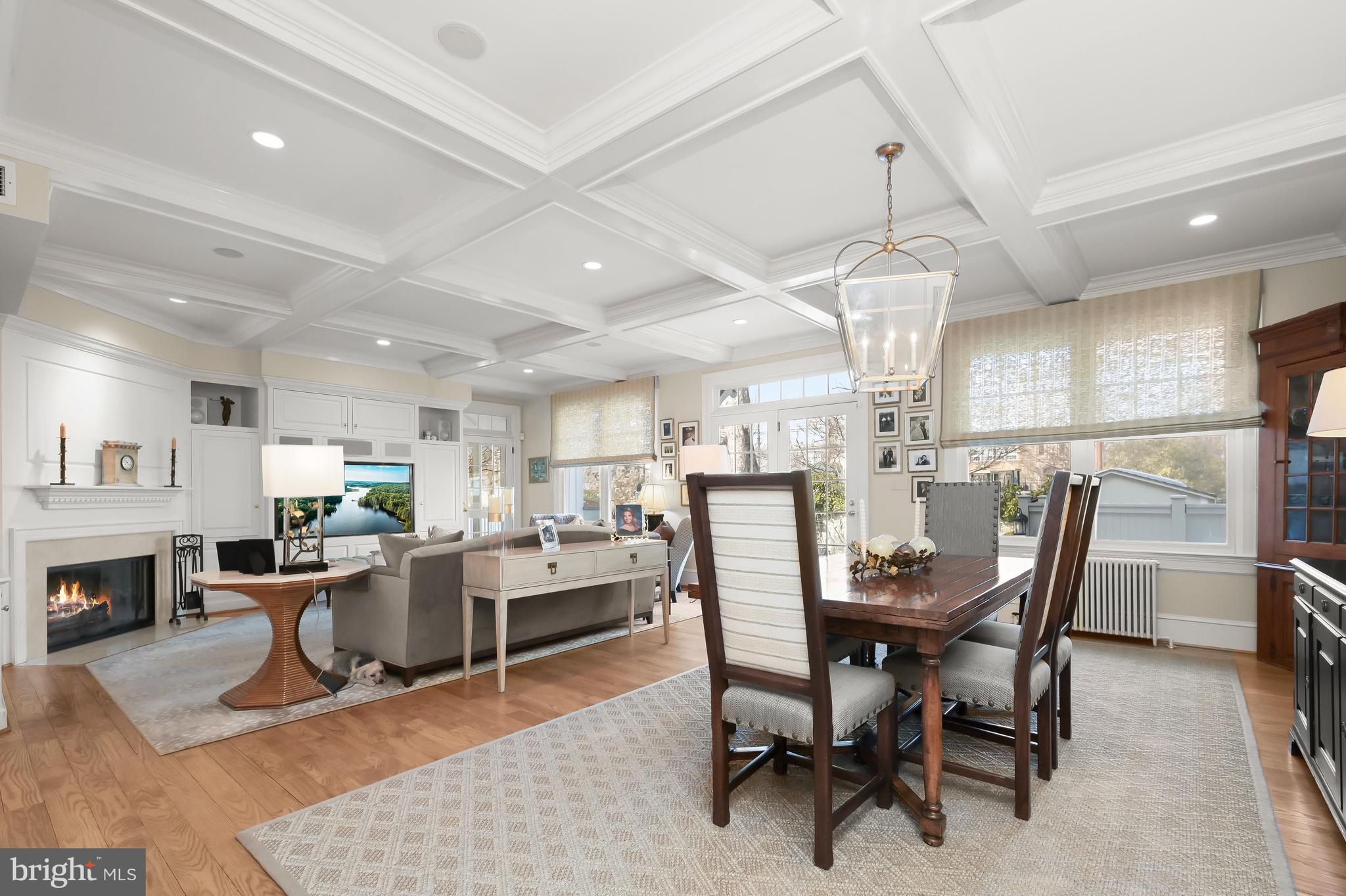 CHEVY CHASE - Residential