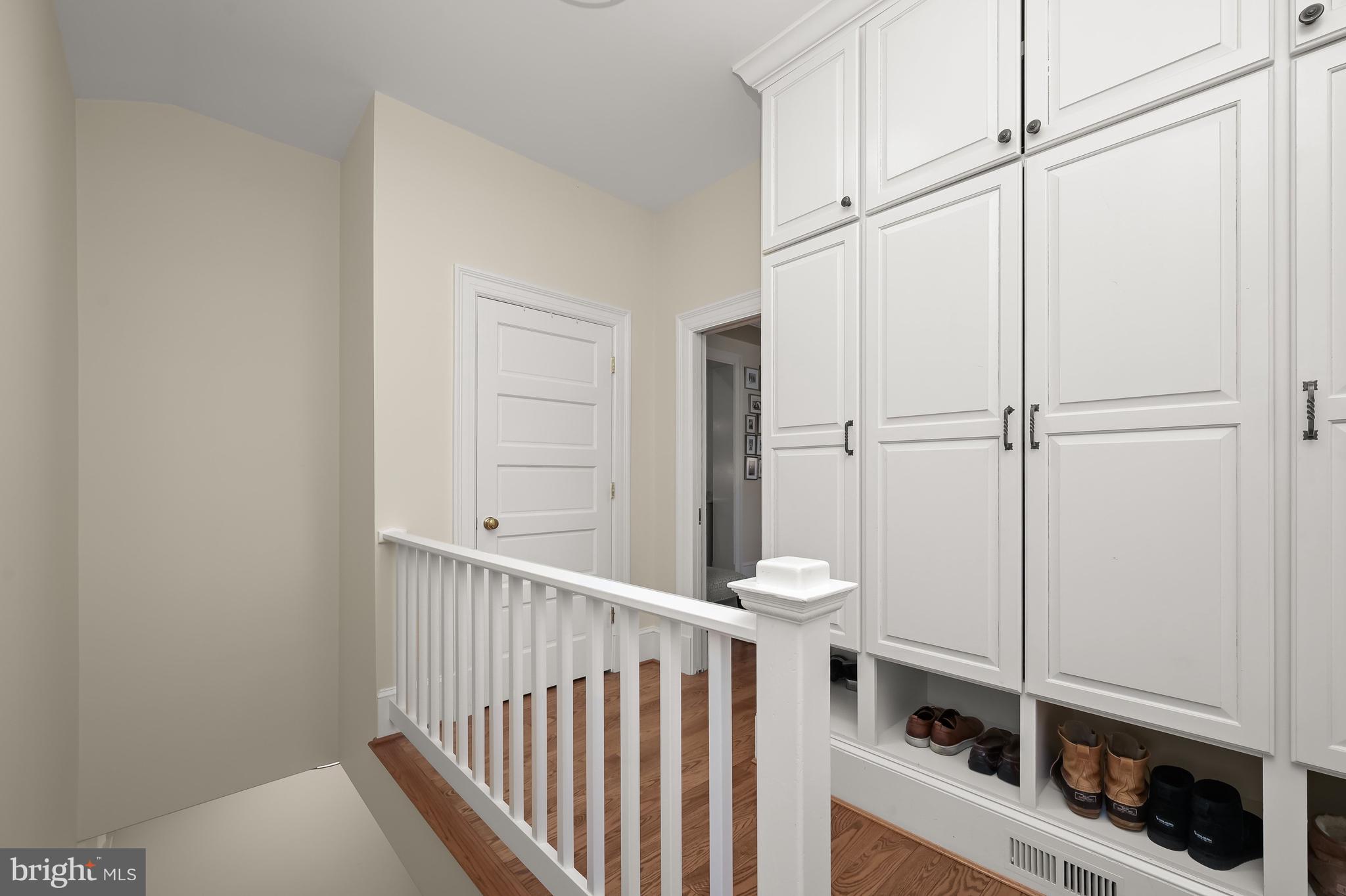 CHEVY CHASE - Residential