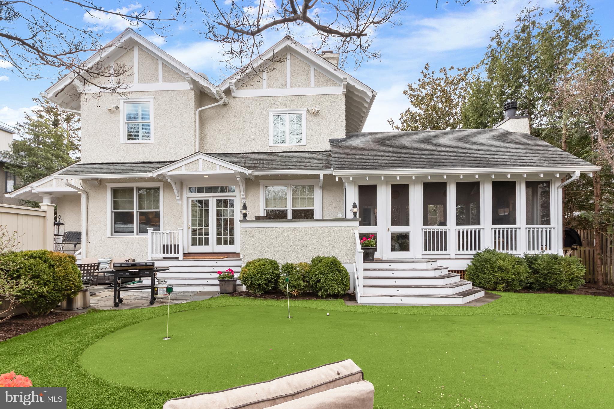 CHEVY CHASE - Residential