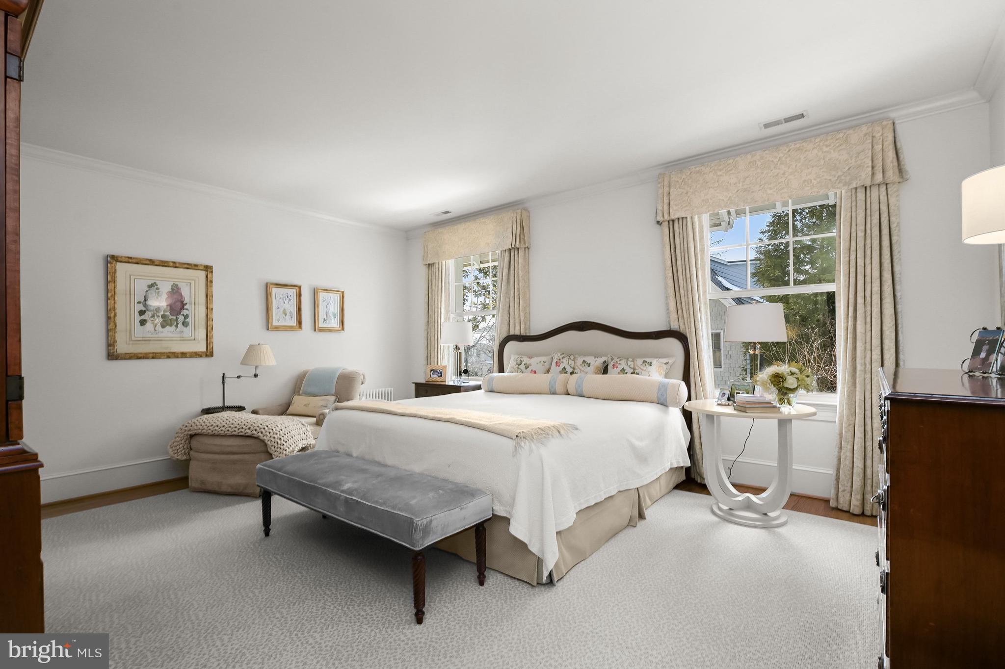 CHEVY CHASE - Residential
