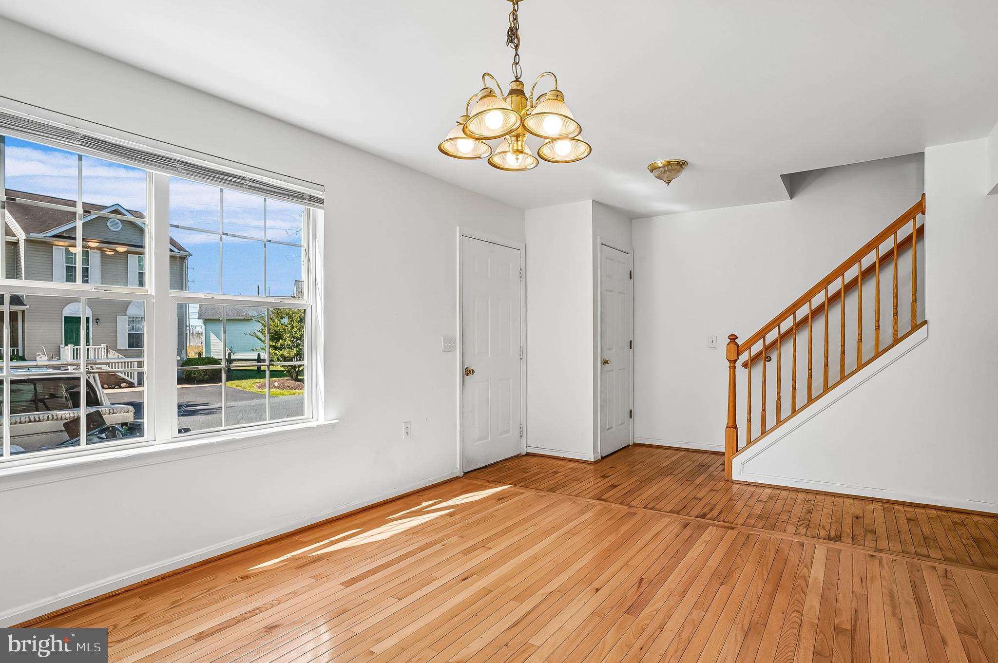 DUNDEE HARBOR - Residential