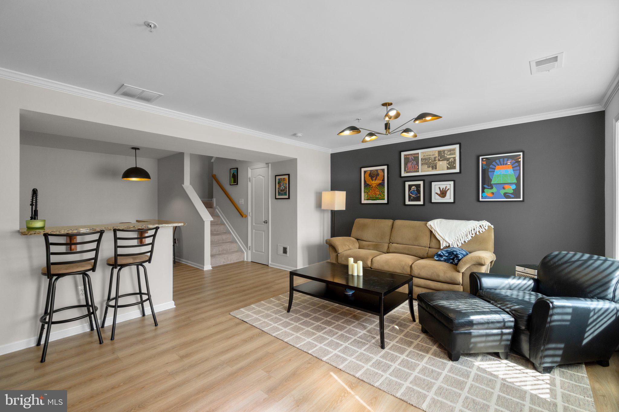 RESERVOIR RIDGE - Residential