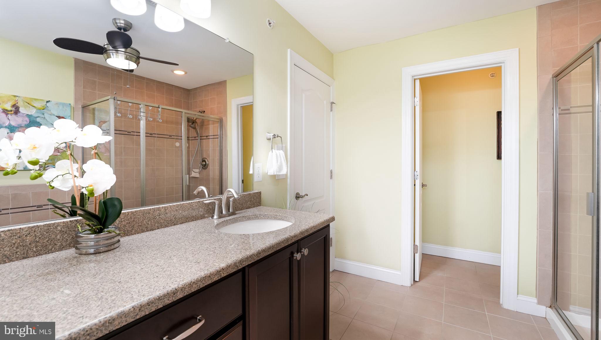 TH AT HERITAGE CNTR - Residential