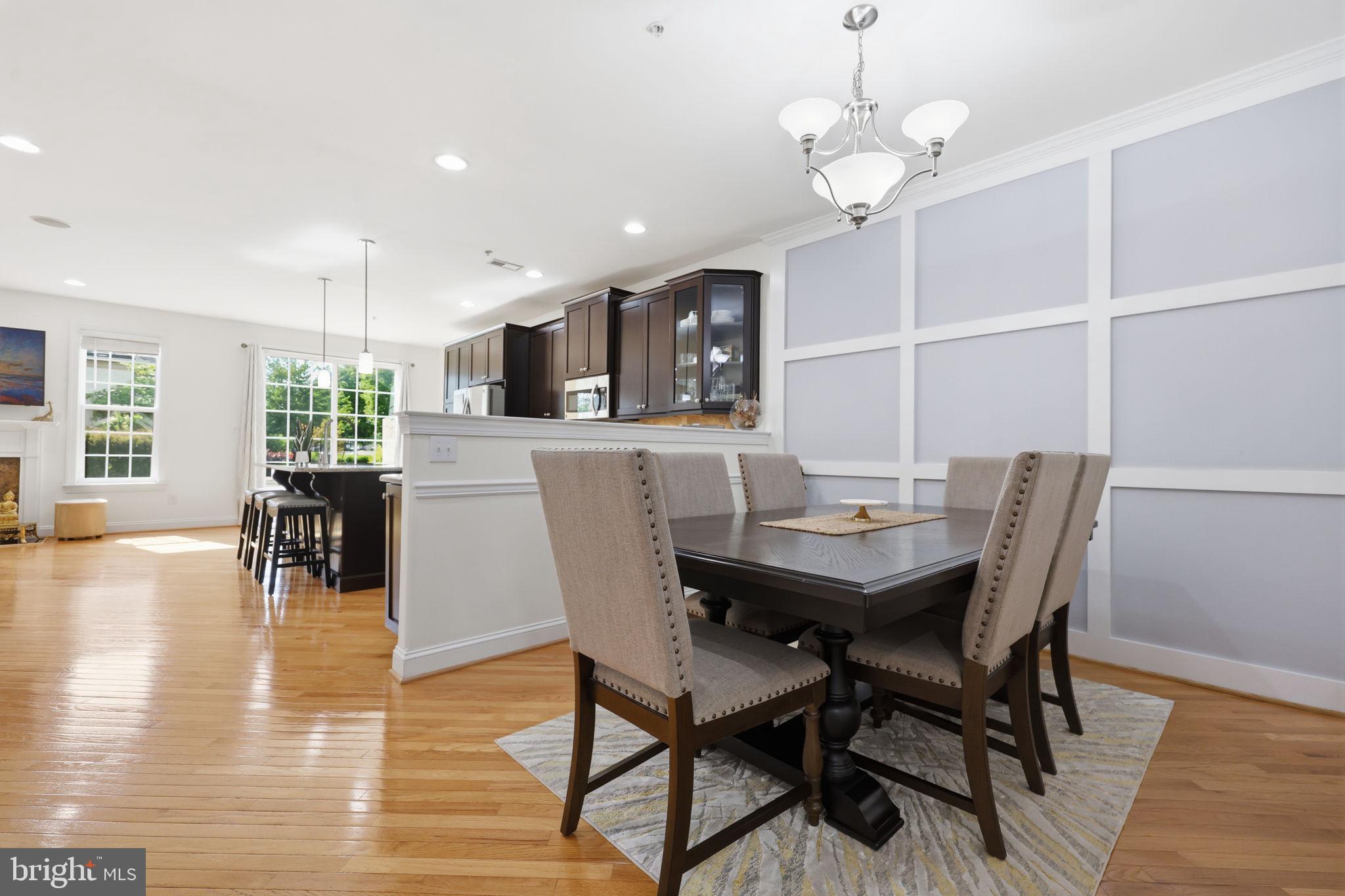 TH AT HERITAGE CNTR - Residential