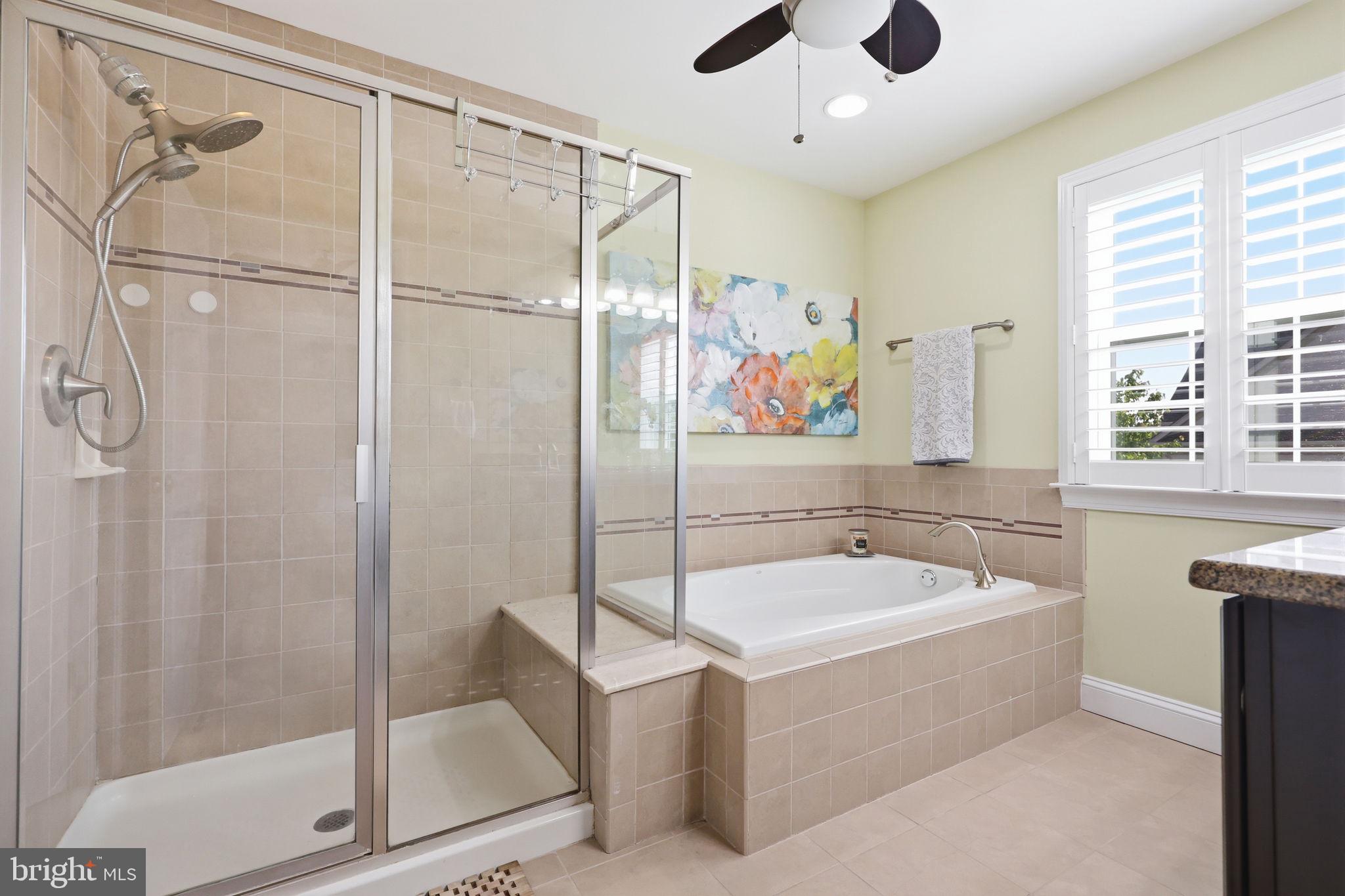 TH AT HERITAGE CNTR - Residential